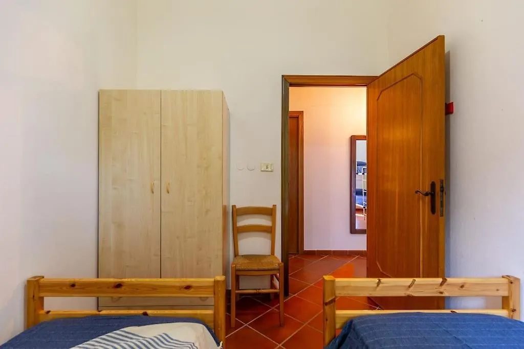 Villa Rosanna Santa Margherita di Pula 0*,